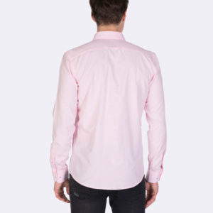 Javier Larraínzar pink shirt
